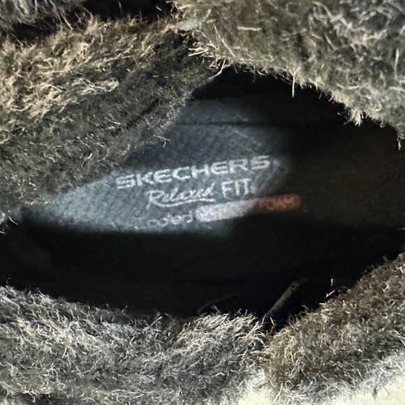 Skechers Relaxed Fit Easy Going Black Suede Booties Faux Fur Trim Women's Sz 10 - Picture 8 of 11